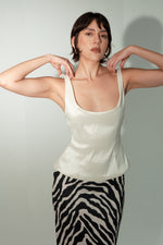 THE DRAMA TOP