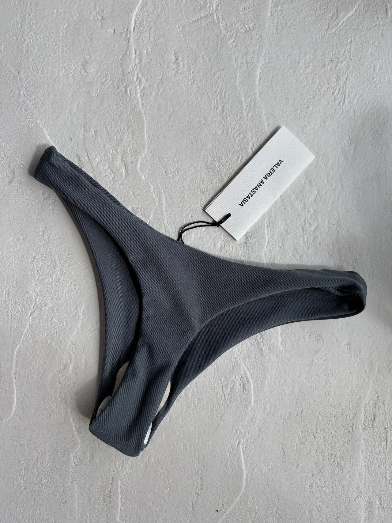 COSTA THONG