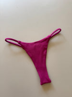 MIGHTY PYRAMIDS COTTON TOP + TRAMP STAMP COTTON THONG SET